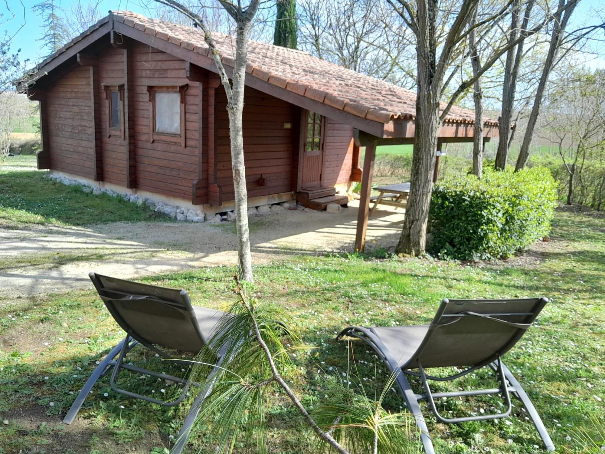 Les Chalets De Grazimis Condom Exterior foto